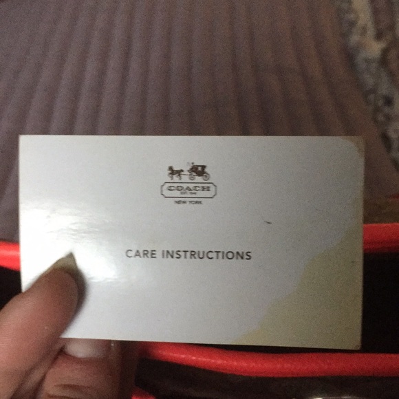 Coach Bag - Picture 4 of 8